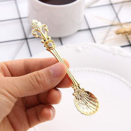 6pcs / Set Vintage Mini Coffee Spoons Suit Royal Style Metal Carved Coffee Fruit Cutler Dessert Flatware Kitchen Tools, Gold, Red Bronze, Antique Bronze（With Red Fork）, Antique Bronze（With Antique Fork）, Silver