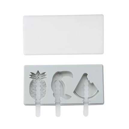 Silicone Cartoon Homemade Handmade DIY Ice Cream Popsicle Mould with Lid, Color Random Delivery, Fruit Woodpecker, Ice Cream, Snowman Hippo Bunny
