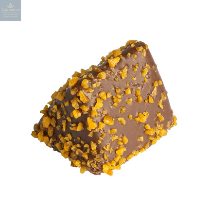 Triangolo Milk - layered marzipan in milk chocolate with mocca décor 13g