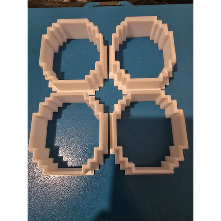 Pixel Cookie Cutter Duo – Minecraft-Inspired (2-Pack)