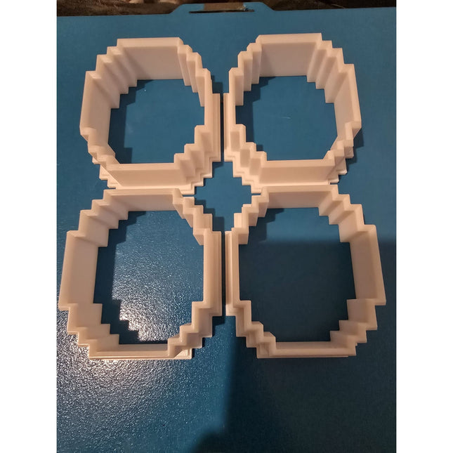 Pixel Cookie Cutter Duo – Minecraft-Inspired (2-Pack)