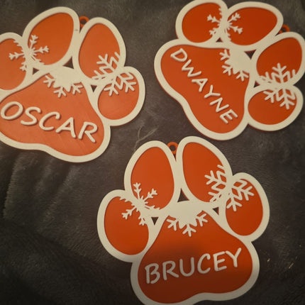 Personalized Pet Paw Bauble – Custom Christmas Ornament