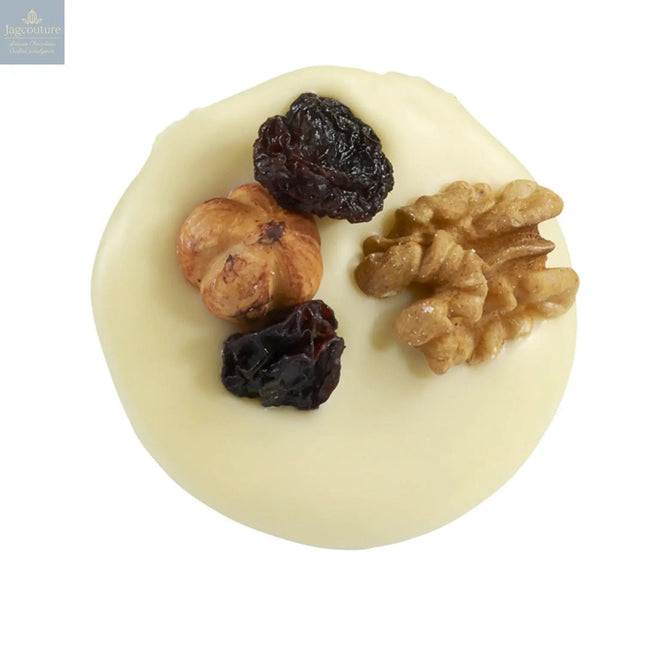 White mendiant - white chocolate disc with nuts and raisins 14g
