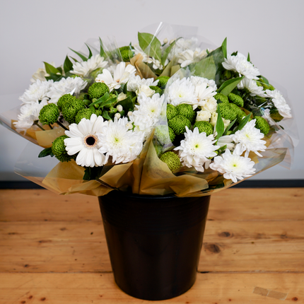 10 Stem White Bouquet (10 Bunches)