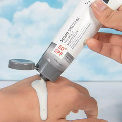 AmmuRi Vitamin C Day Serum SPF 50 – 7-in-1 Moisturizer