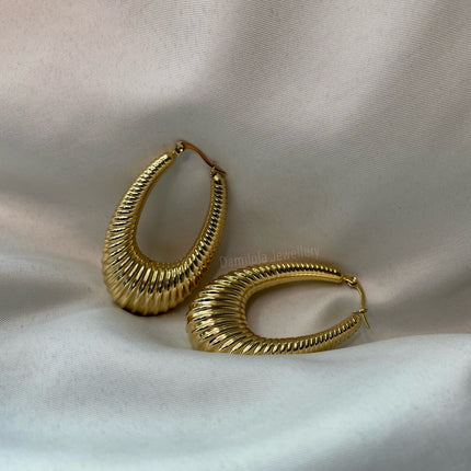 Gold Oval Hoop Earrings - ‘Mariama’