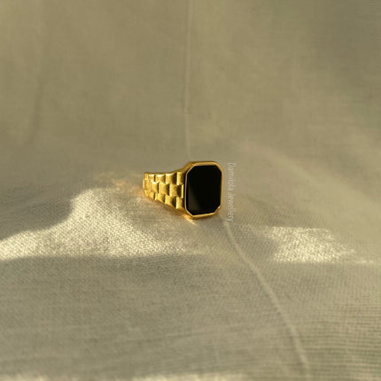 ‘Jelani’ Ring - Black/White