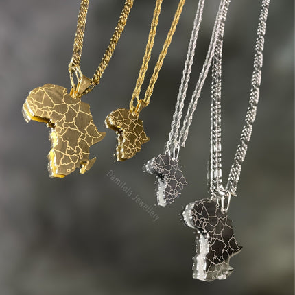 Big Africa Map Necklace 'Isokan' - Gold/Silver