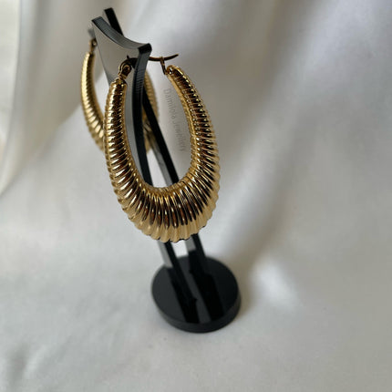 Gold Oval Hoop Earrings - ‘Mariama’