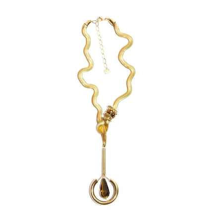 Mãos da Terra Howlite Posh Pendant Necklace