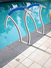 VEVOR 2 Pack 30" x 30" Swimming Pool Stair Rail 375 lbs Load Capacity w/ Quick Mount Base Plate & Complete Mounting Accessory