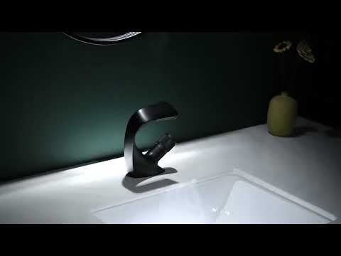 Waschbecken-Wasserfall-Typ, heißes und kaltes Wasser, komplett aus Kupfer, Sanitärkeramik für Badezimmer (schwarz)